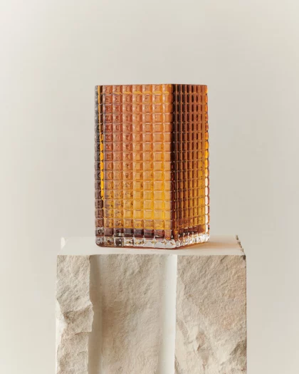 City Light Hurricane, amber